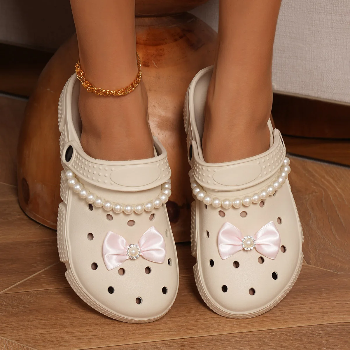 Thick‑soled EVA waterproof clog on neutral background – view 3